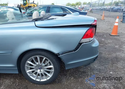 2008 Volvo C70 T5 из США, поврежденный, VIN YV1MC67208J052408